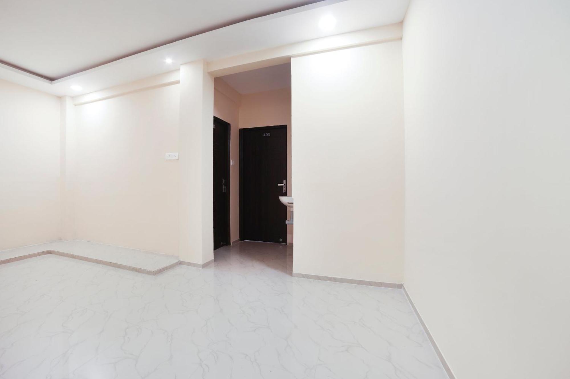 Hotel O Club Metro Нагпур Экстерьер фото